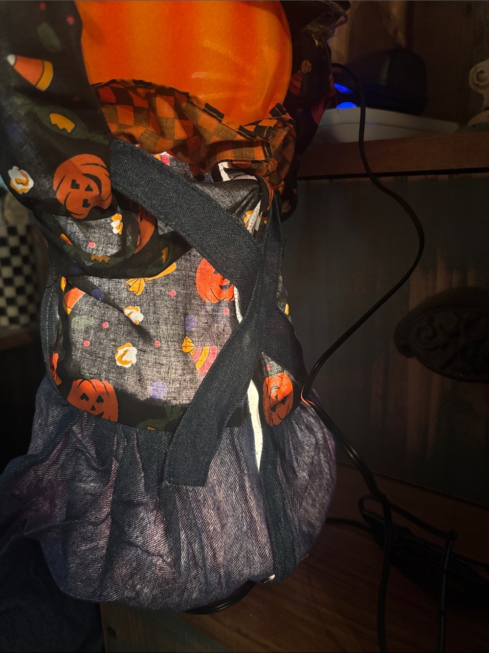 Fiber Optic Halloween Jack O’ Lantern - Picture 8 of 11